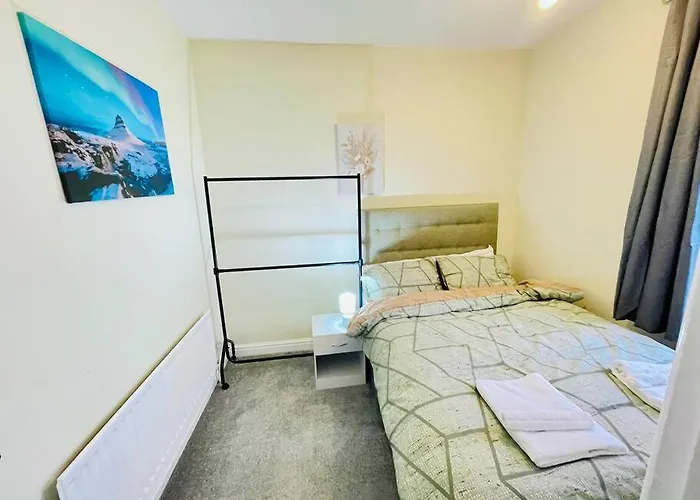 Darlington City Flat