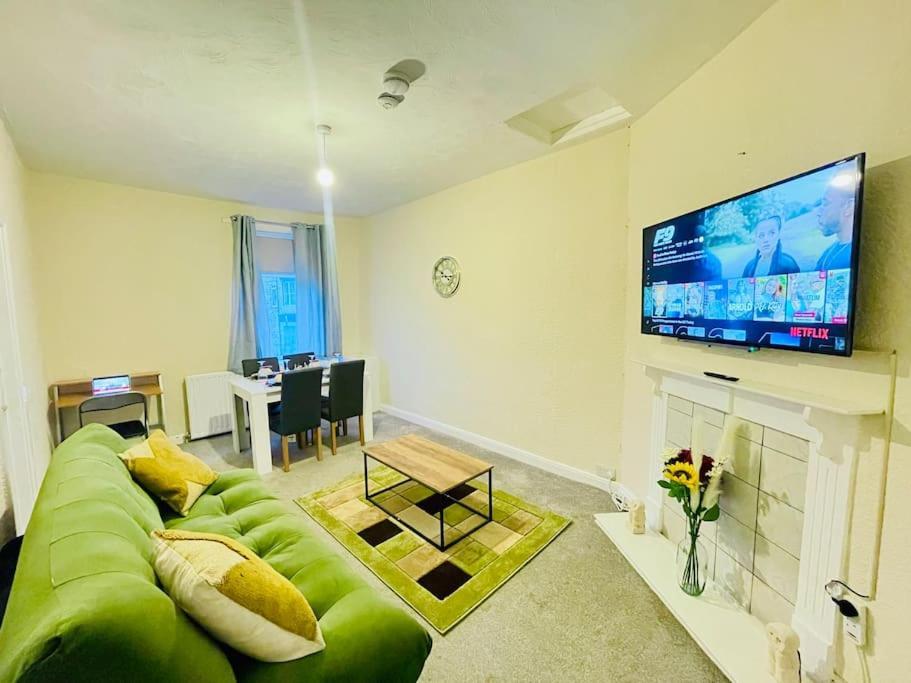 Darlington Flat Apartment *